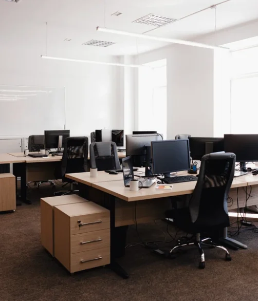 Szkolenie bhp dla pracowników administracyjno biurowych i pomiary środowiska pracy